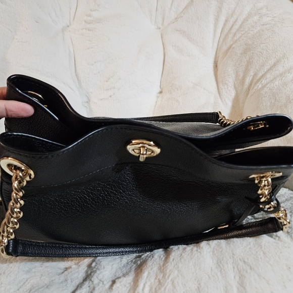 Coach leather black shoulder bag - Picture 5 of 9